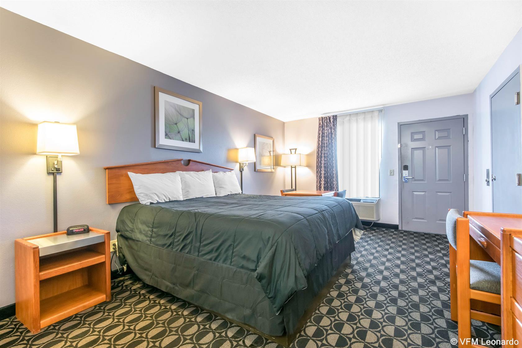 Studio 6 Suites Louisville Ky Airport/Expo Center Екстер'єр фото